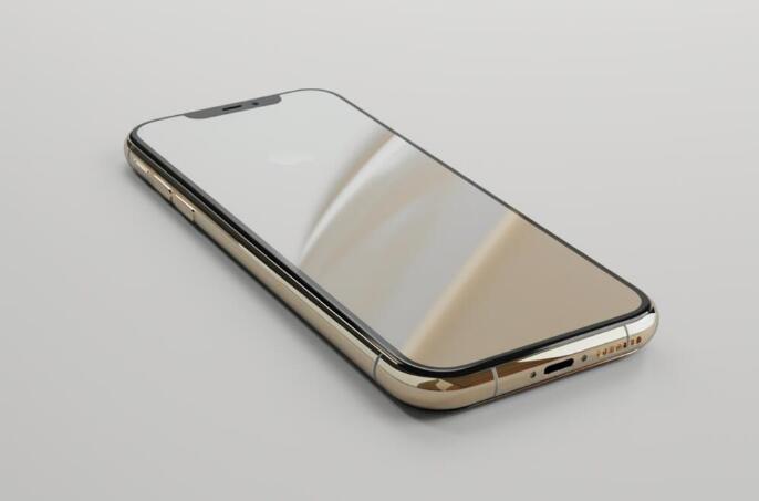 女子离职后把手机静音1年