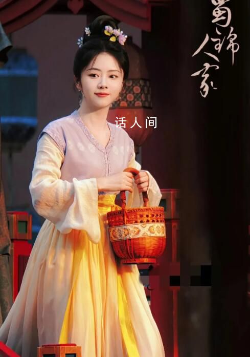 杨紫谭松韵田曦薇唐妆造型 究竟谁的唐妆造型更能惊艳四座