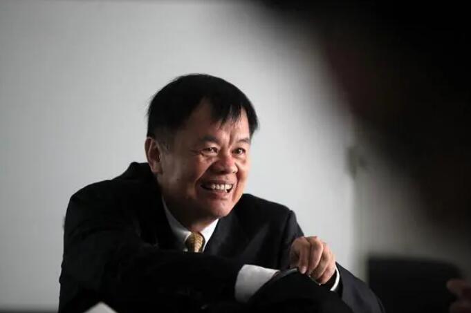 彩电大王席卷了农村屋顶