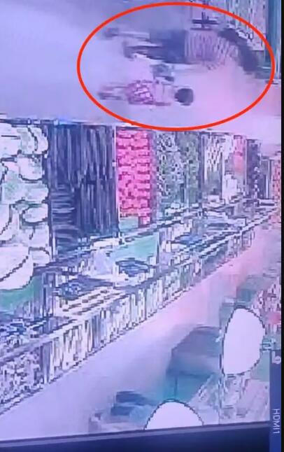 女孩被拐15年 养母家指责不知恩图报