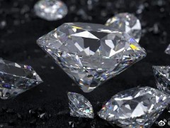 黄金狂飙后钻石崩了：钻石市场遇冷真相！！（图）