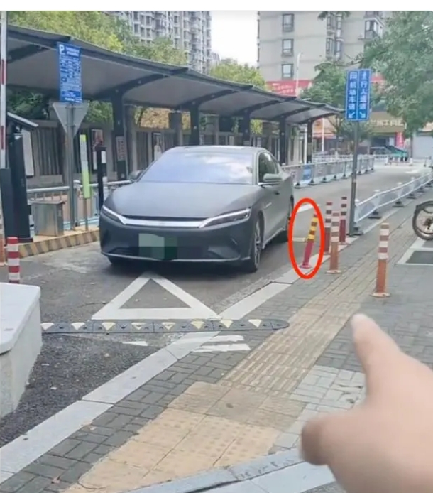 塑料立柱