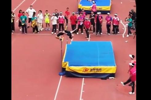 初三男生校运会跳高1.91米